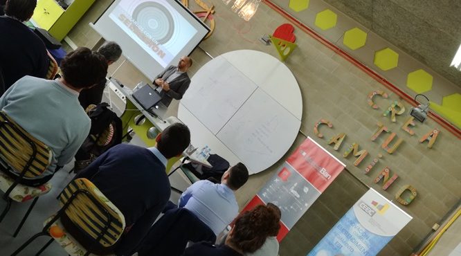 16-marzo. Javier Megias enseña en Murcia-Ban a identificar y analizar planes de negocio invertibles